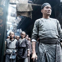《山河为证》：光影重现十四年抗战史诗 2025-08-21 为纪念中国人民抗日战争暨世界反法西斯战争胜利80周年，一系列影片如《南京照相馆》《东极岛》接连上映，而纪录电影《山河为证》以其广泛性与全面性脱颖而出。